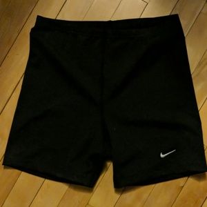Volleyball shorts